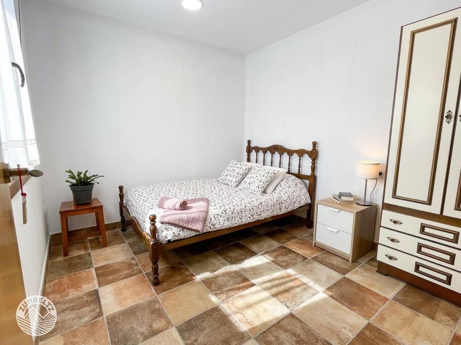 Casa Zunbeltz De 3 Habitaciones En Plena Montana Lezaun Luaran gambar
